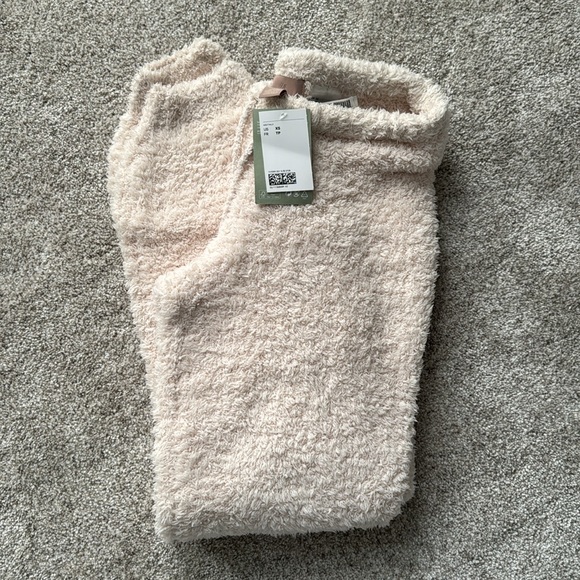 NWT H&M Fluffy Joggers, Cream, Size XS - Picture 5 of 5
